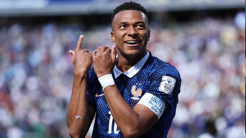 Iraq Coach Jokes It Needs 'Three Goalkeepers' vs. Kylian Mbappé, France