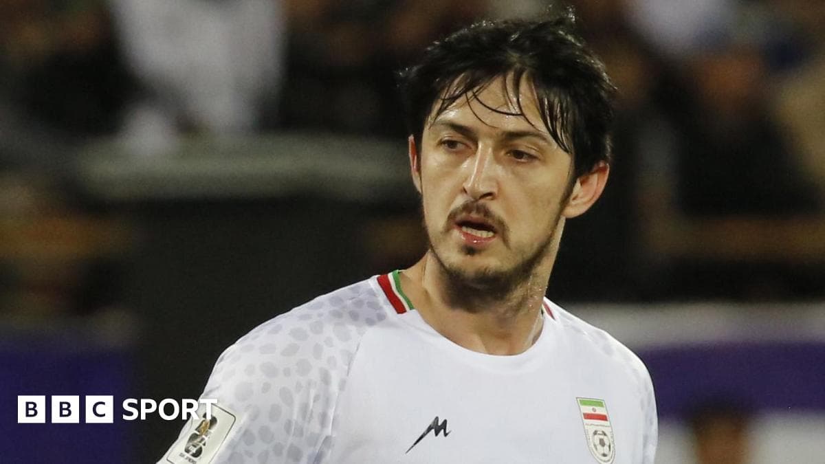 Iran omit Azmoun from World Cup squad