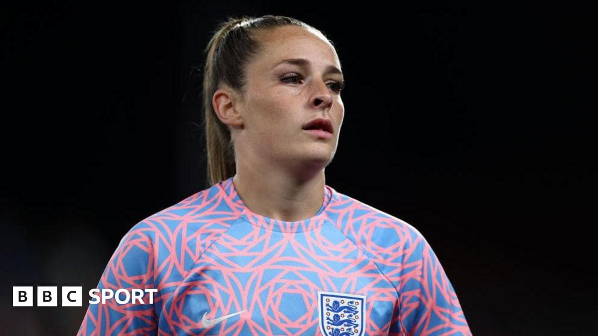 Man Utd midfielder Toone returns to England squad