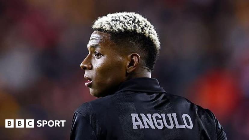 Sunderland's Angulo in Ecuador's World Cup squad