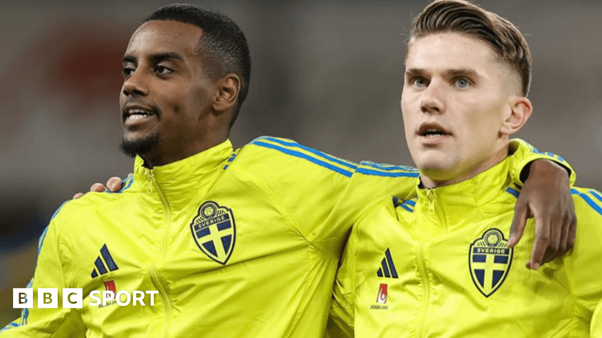 Isak and Gyokeres named in Sweden World Cup squad