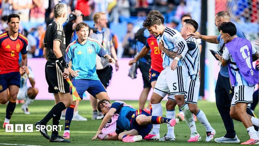 Alleged assaults and Falklands banner - Argentina face Fifa charges