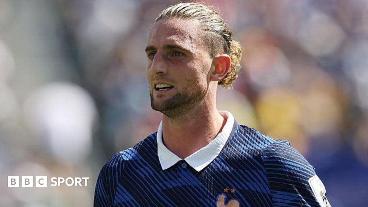 Rabiot raises concerns about MetLife Stadium pitch