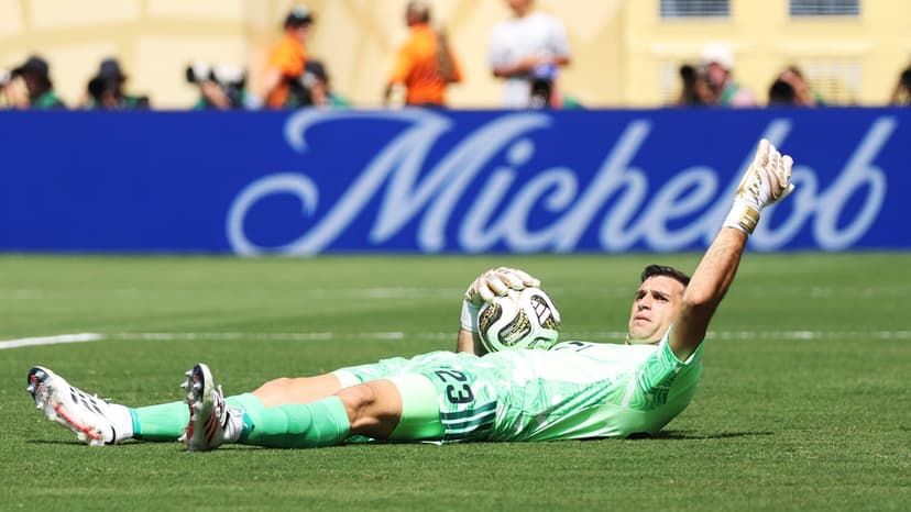 Argentina Goalkeeper Emiliano Martinez Breaks Record For Most Saves In World Cup Final